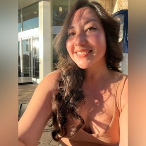 Meet your Posher, Christina